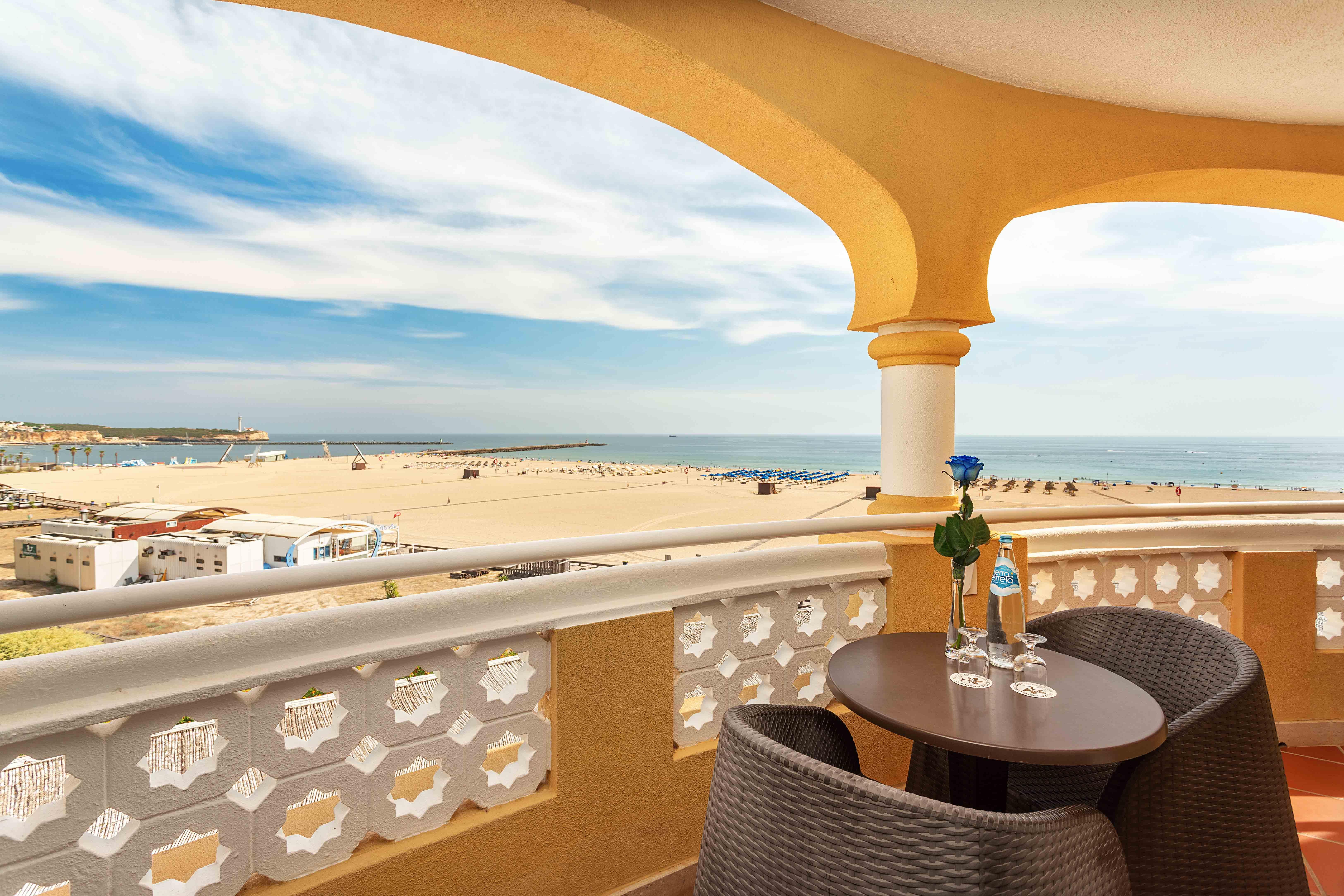 Ap Oriental Beach - Adults Friendly Portimao Exterior photo