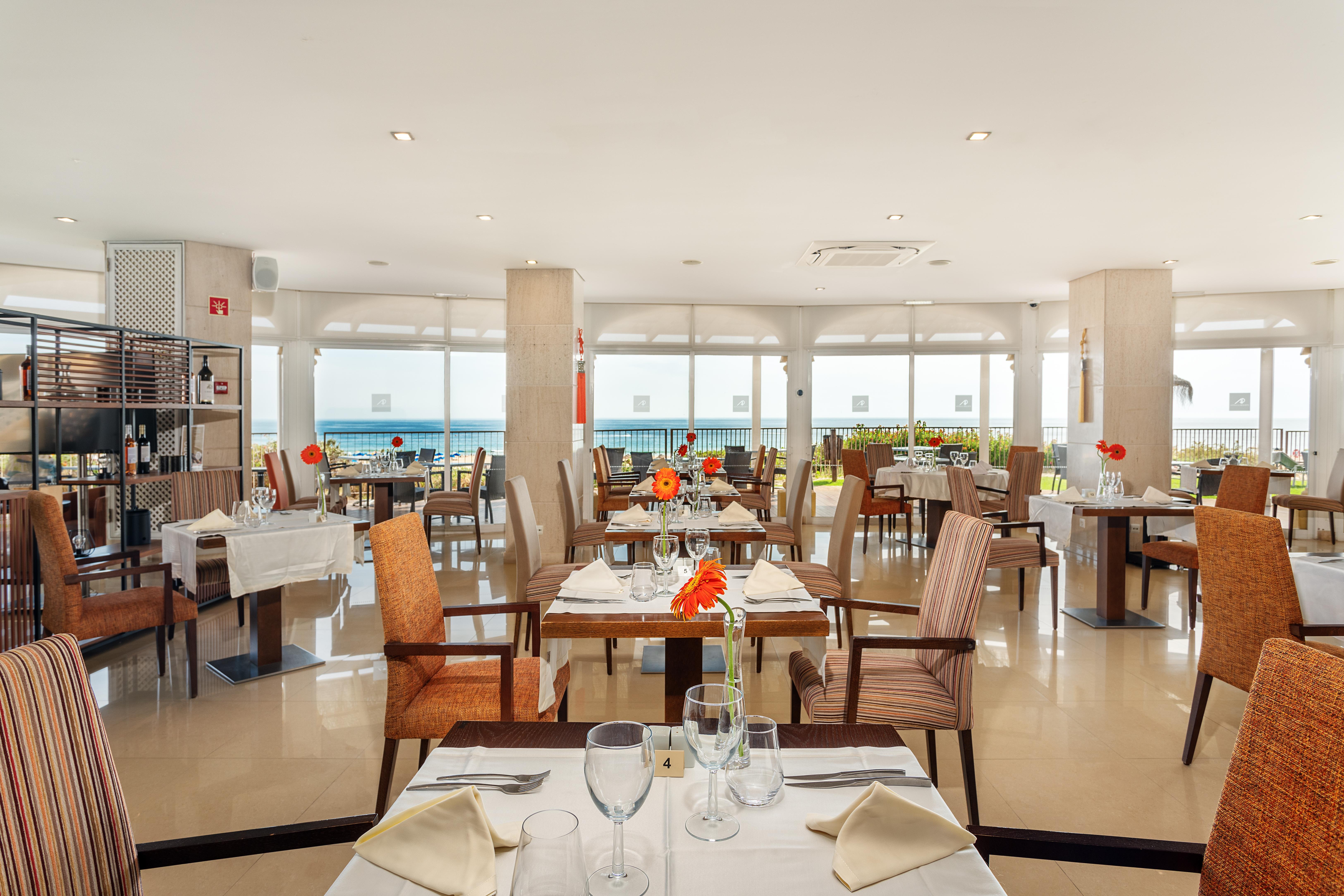 Ap Oriental Beach - Adults Friendly Portimao Exterior photo