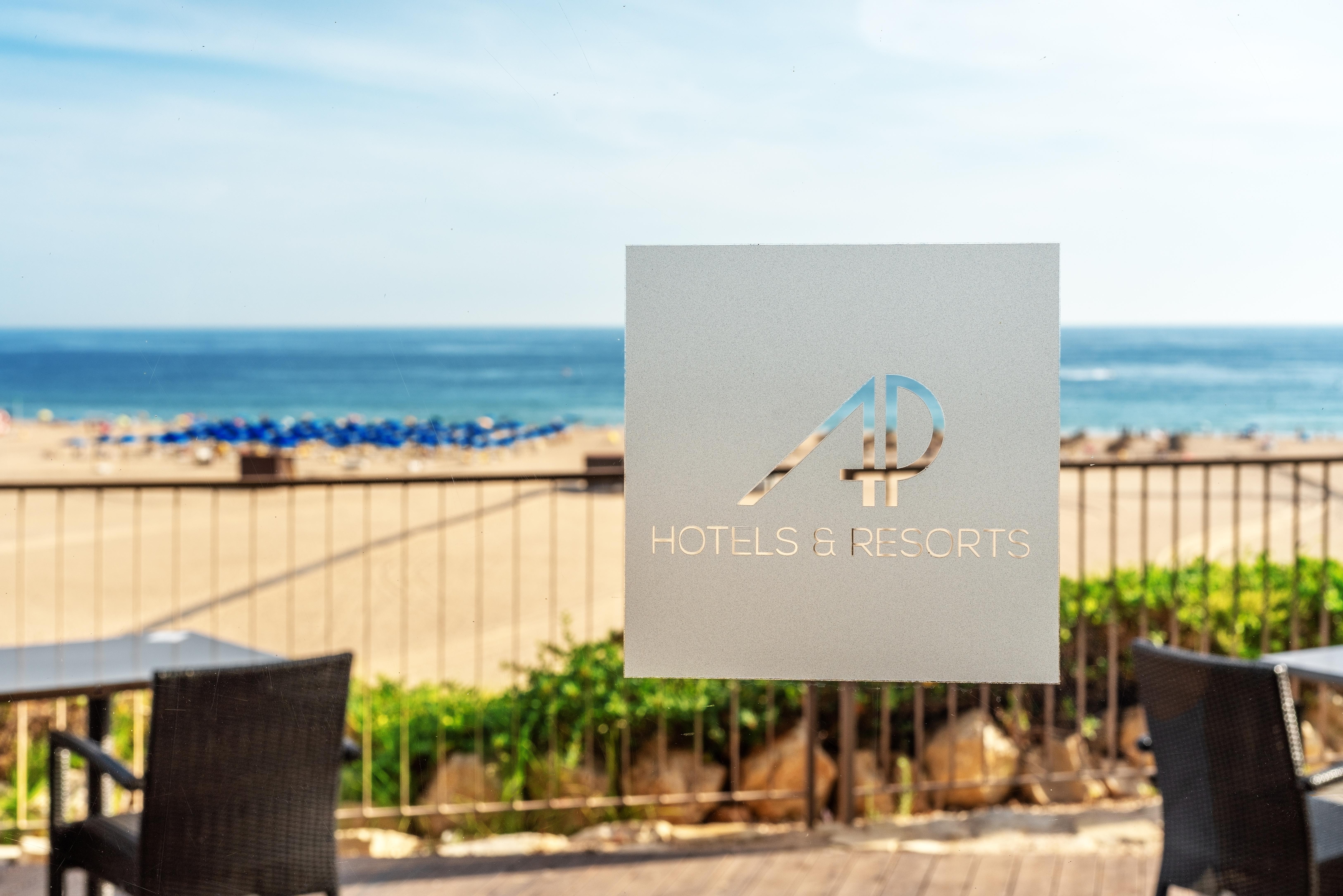 Ap Oriental Beach - Adults Friendly Portimao Exterior photo